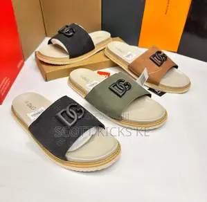 D G Sandals