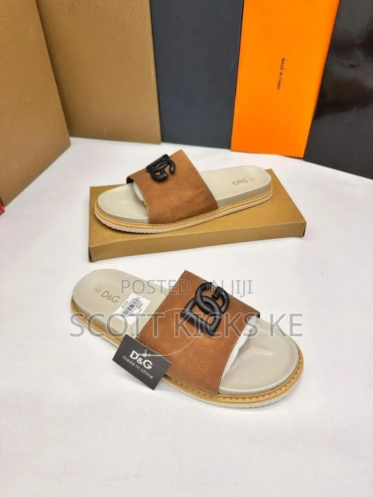 D G Sandals
