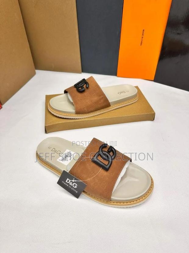 D G Sandals - thumbnail 5