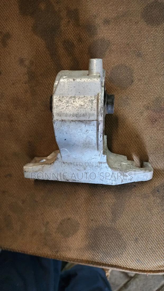 Engine Mount Honda Hybrid Fit Shuttle 2012 Gp2 - thumbnail 2