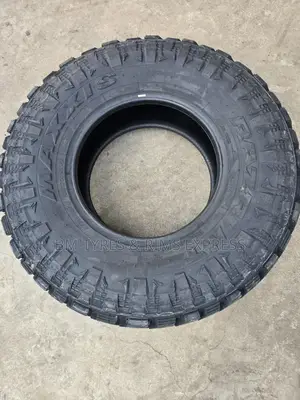 255 /85 R16 Maxxis (Mud Terrein) Thailand.