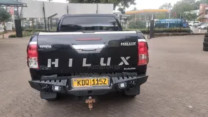 Toyota Hilux 2017 Black