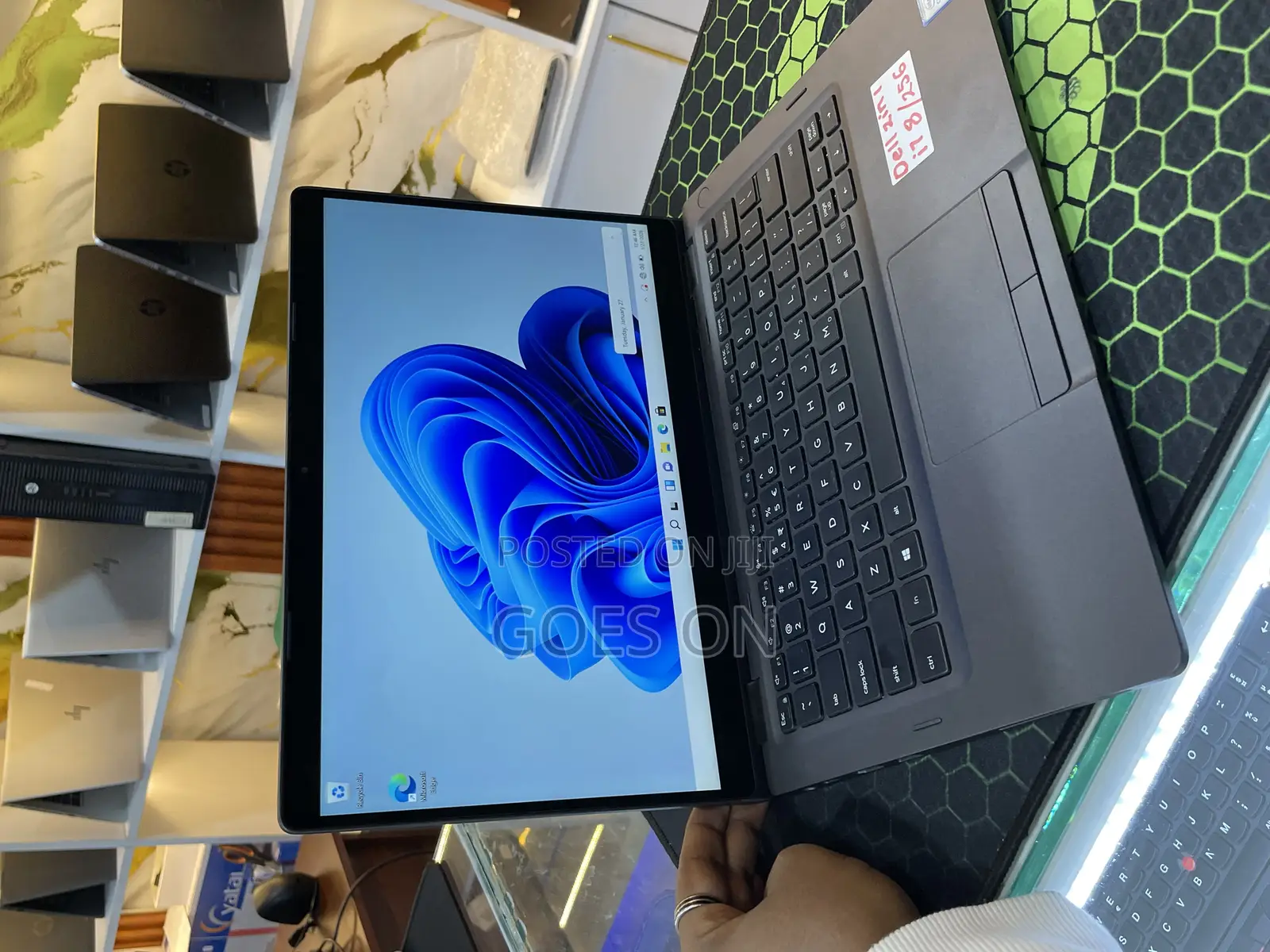 Laptop Dell Latitude 5300 8GB Intel Core I7 SSD 256GB