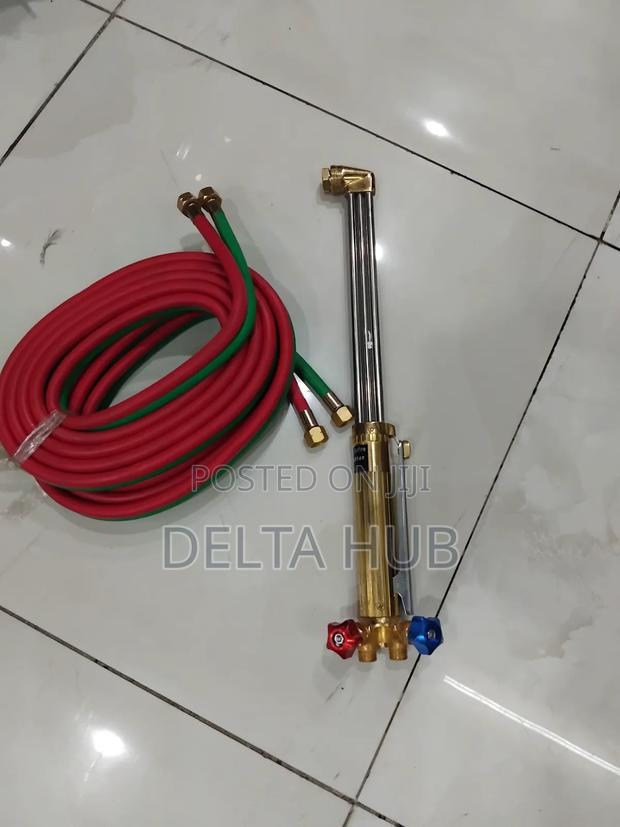 Portable Dual Valve Gas Cutting Torch With Twin Gas Pipe