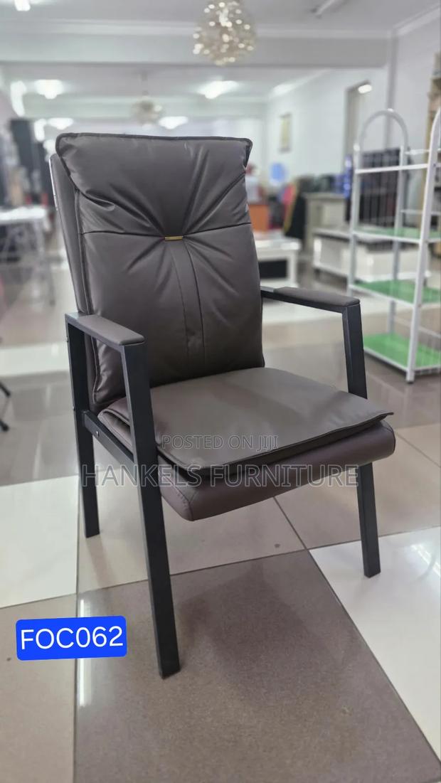 Executive Leather Visitor Chair | Fixed Base Office Guest Chair