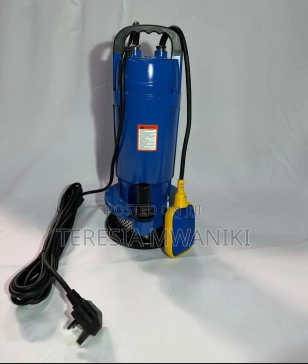 Submersible Water Pump