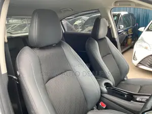 Honda Vezel 2018 White