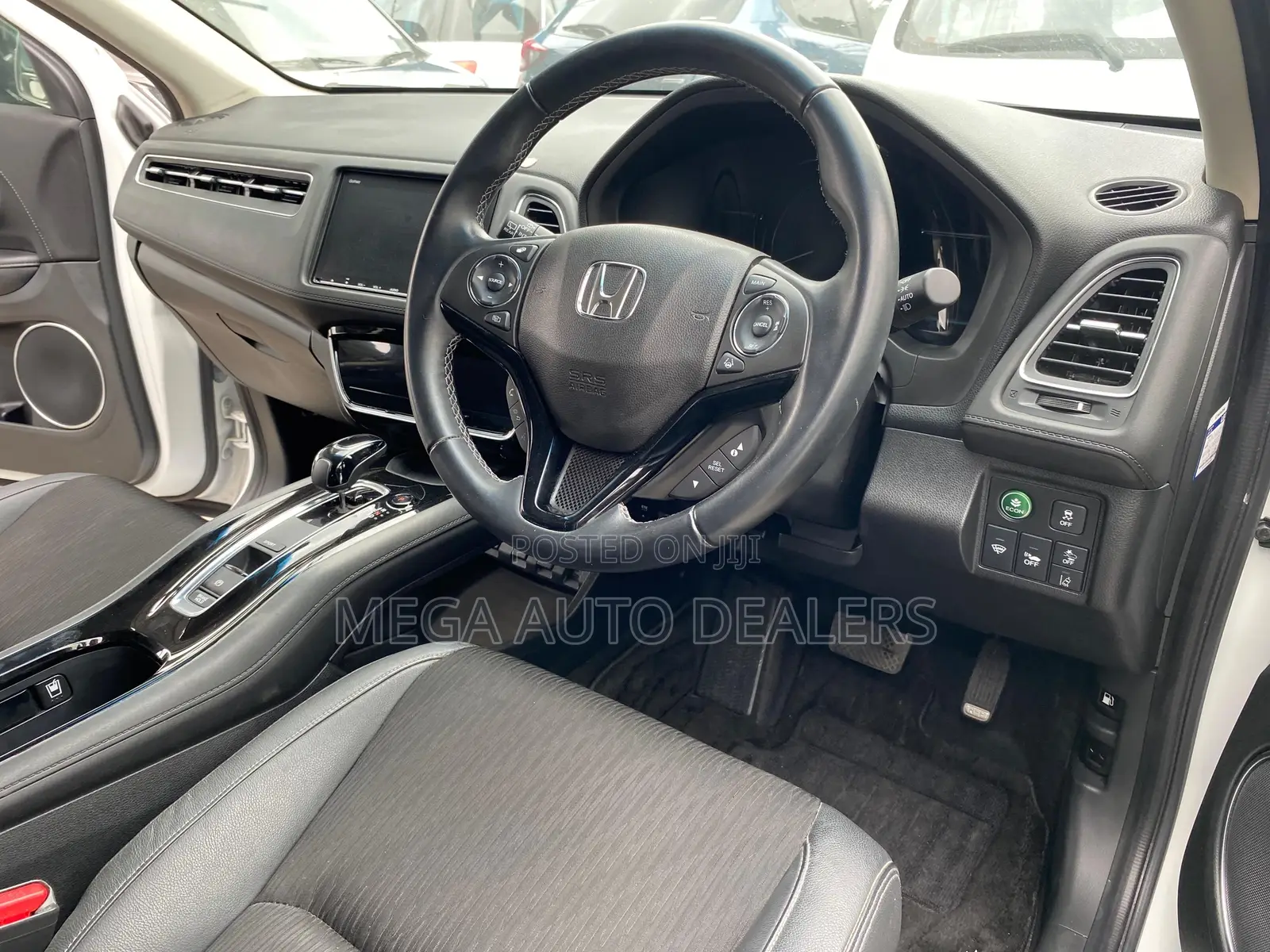 Honda Vezel 2018 White