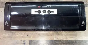Food Vacuum Sealer Machine With a Built-in Sliding Cutter**