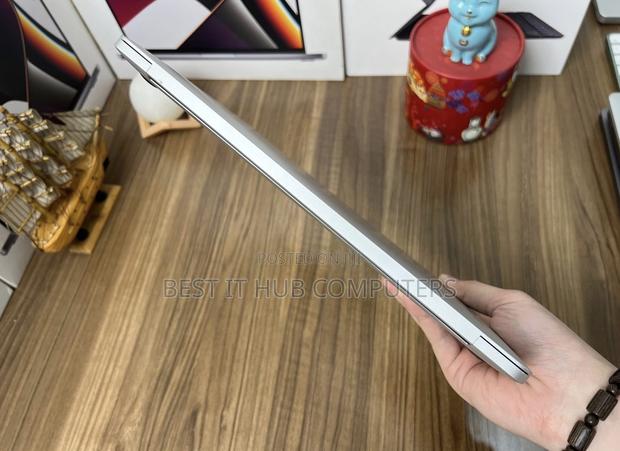 Laptop Apple MacBook Pro 2020 32GB Intel Core i7 SSD 512GB - thumbnail 4