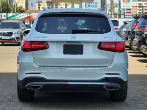 Mercedes-Benz GLC-Class 2019 White