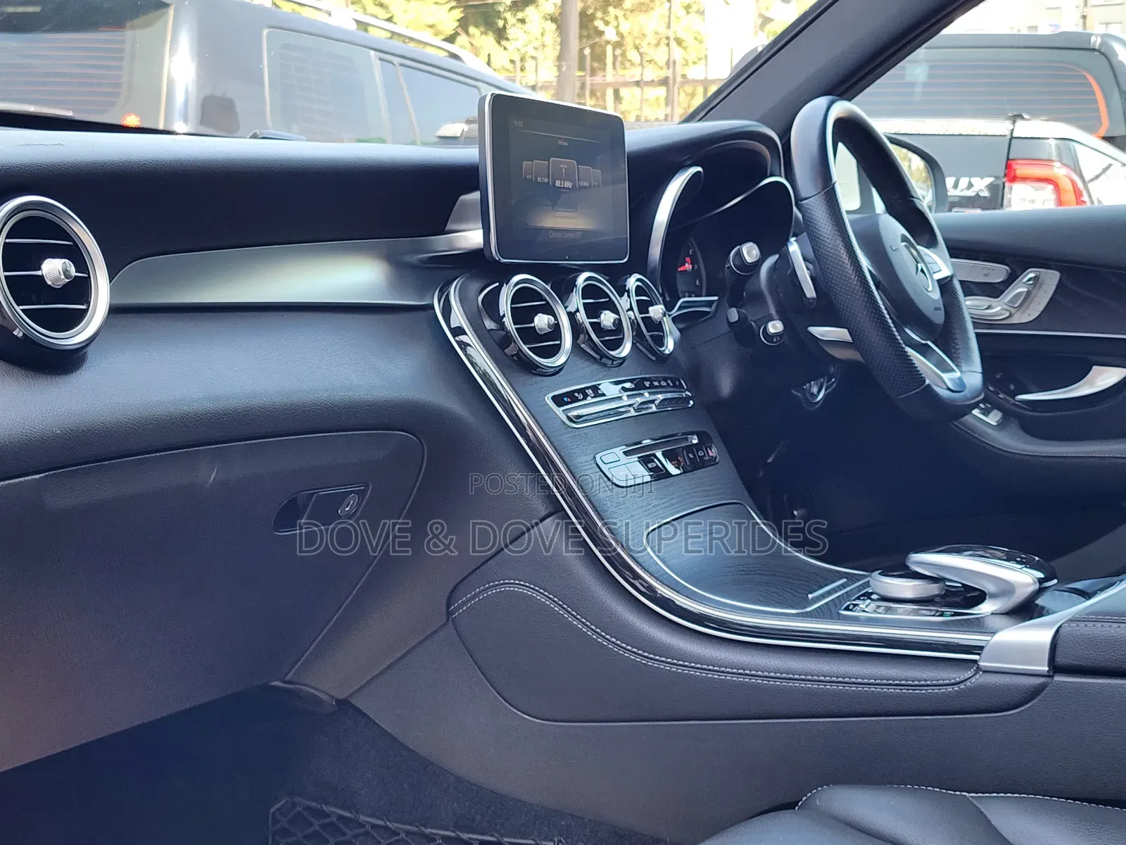 Mercedes-Benz GLC-Class 2019 White