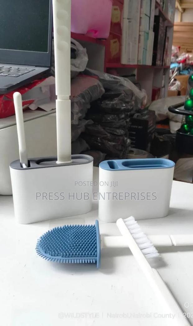 Toilet Brush and Holder Set" 