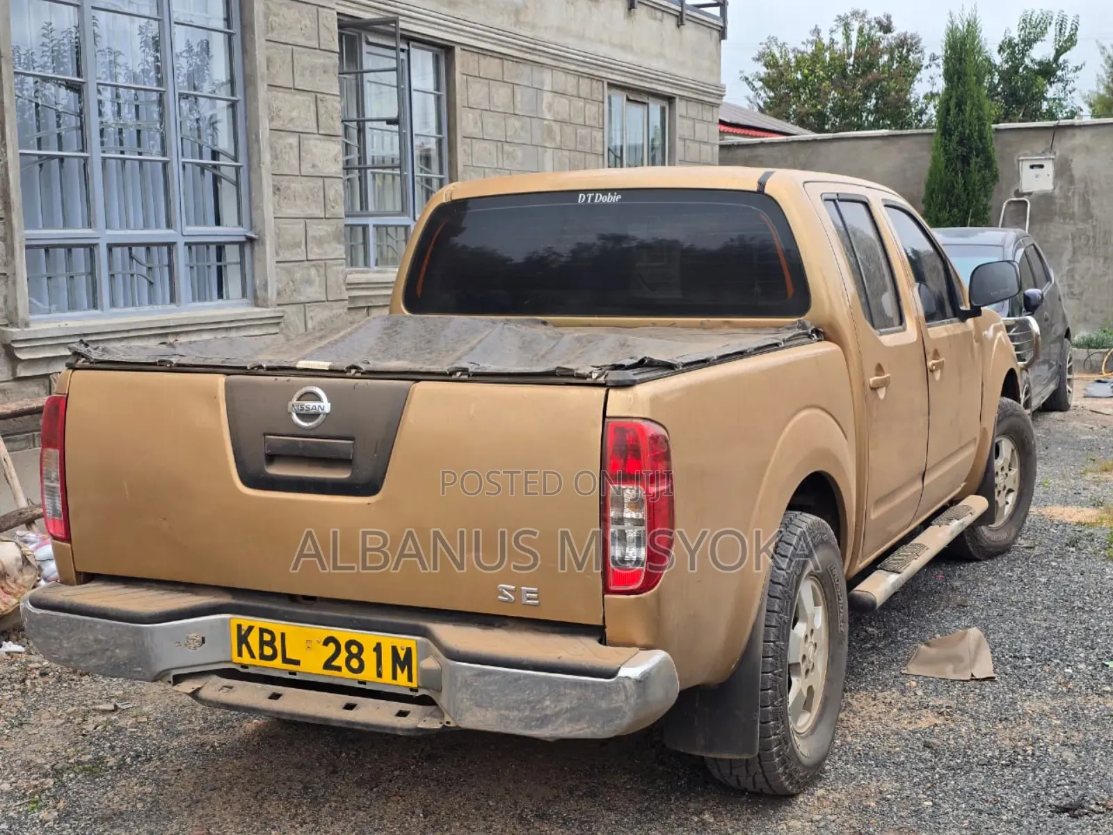 Nissan Navara 2004 Gold