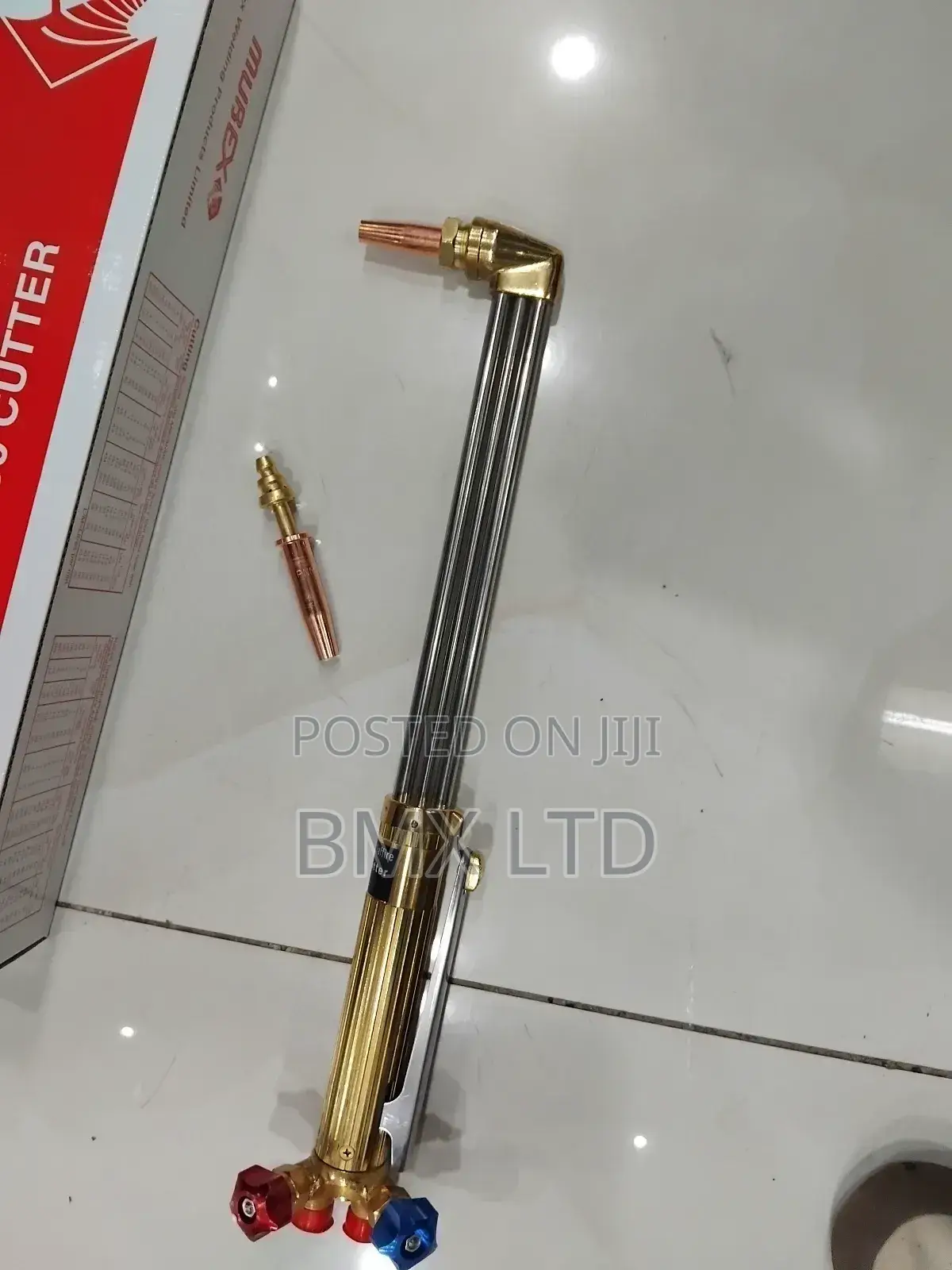 High Flow Gas Cutting Torch With Nozzles