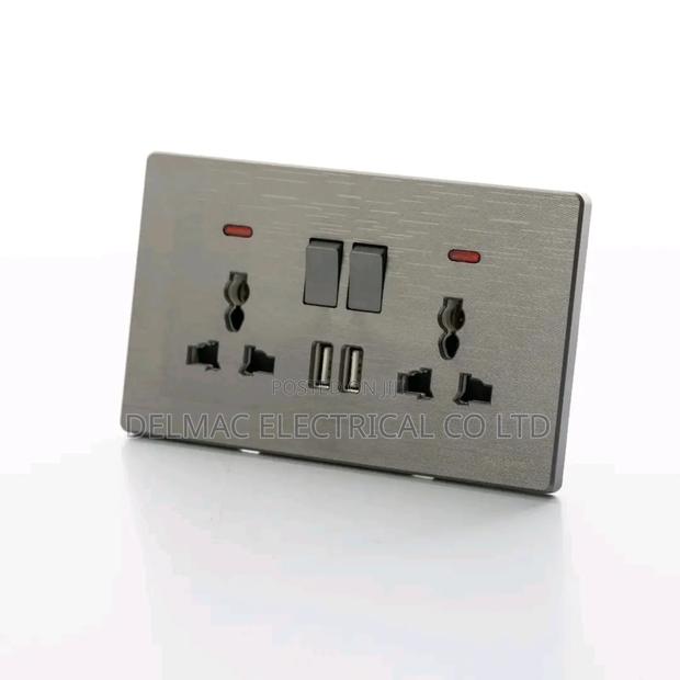 Twin Socket Usb 13a - main view