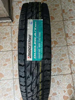 205r16c 8pr Bridgestone Dueler a/T697