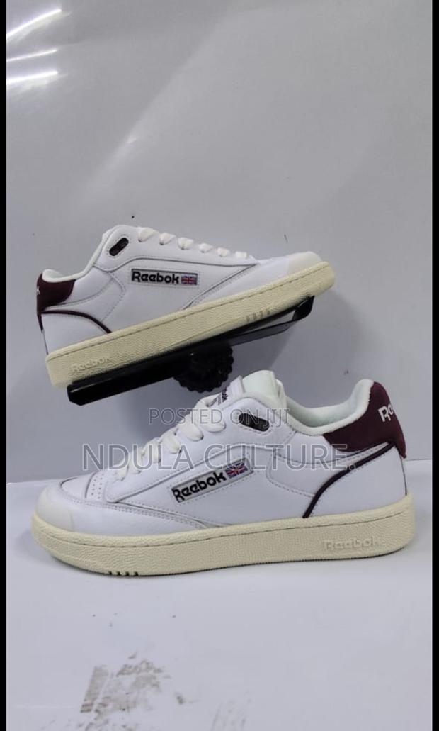 Old School Reeboks Classic - thumbnail 8
