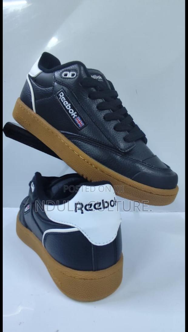 Old School Reeboks Classic - thumbnail 14