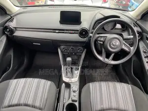 Mazda 2 2019 Blue