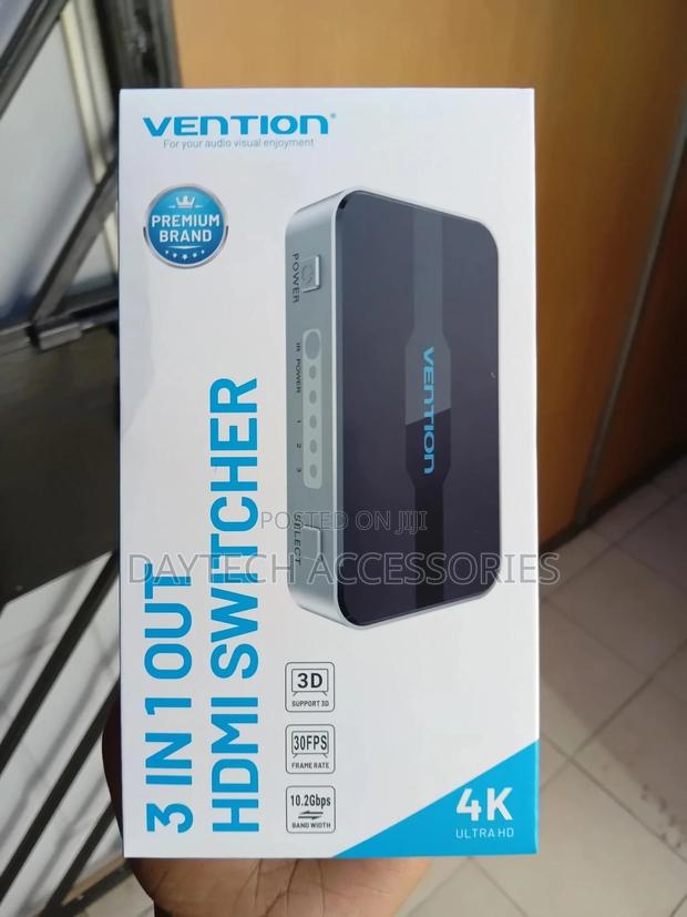 This Is a Vention 3-in-1 Hdmi Switcher - thumbnail 2