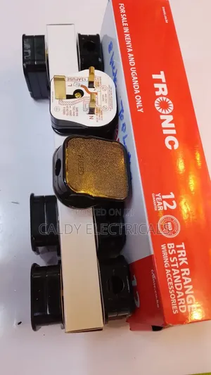 Tronic 13a 3-Pin Uk Plug Top
