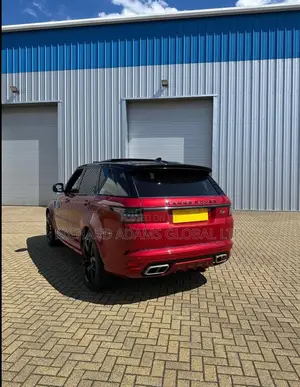 Land Rover Range Rover Sport SVR 2019 Red