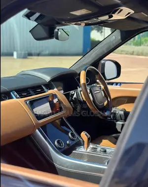 Land Rover Range Rover Sport SVR 2019 Red