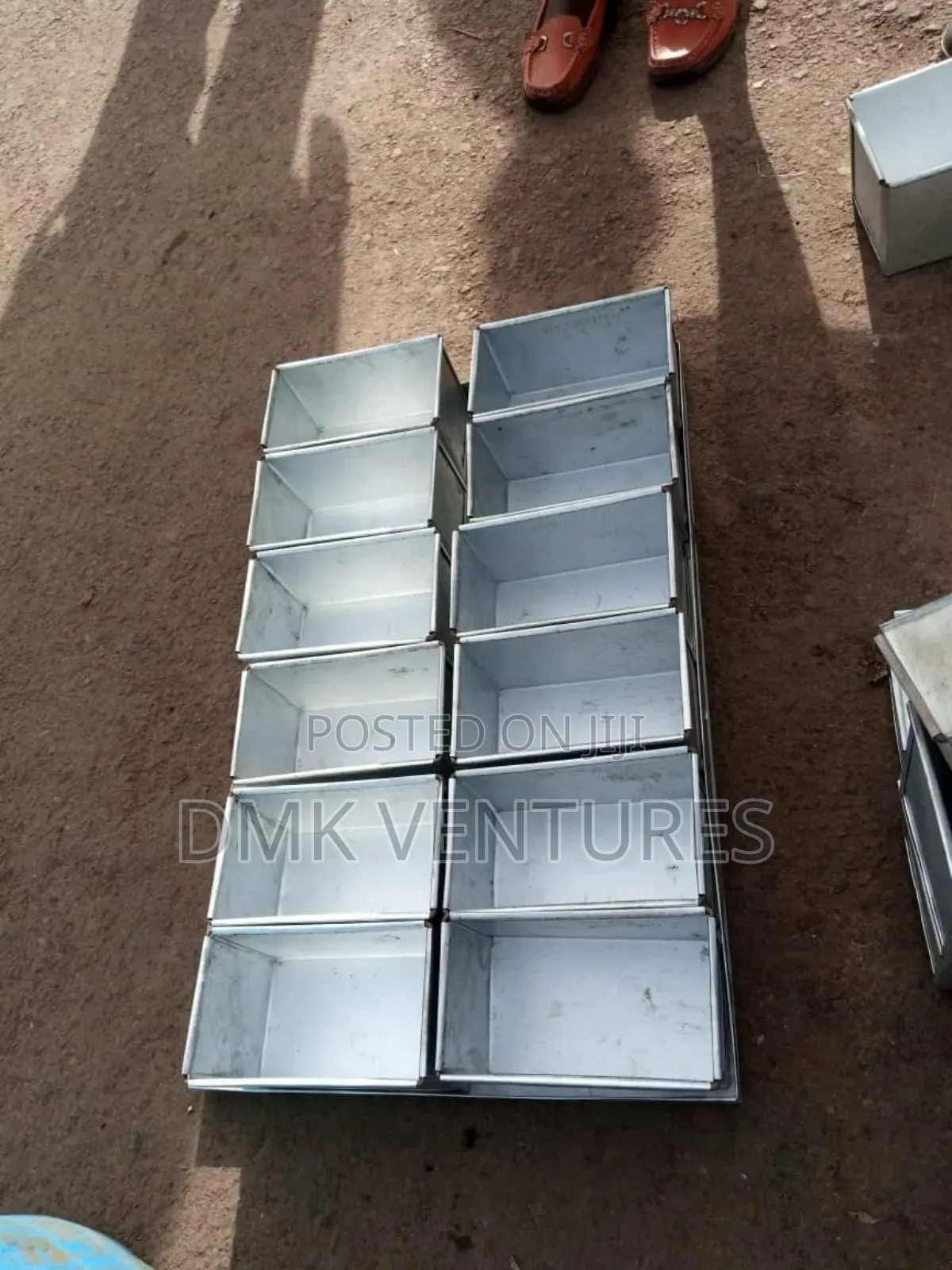 Pleasant Rectangular Bakery Tins/Molds