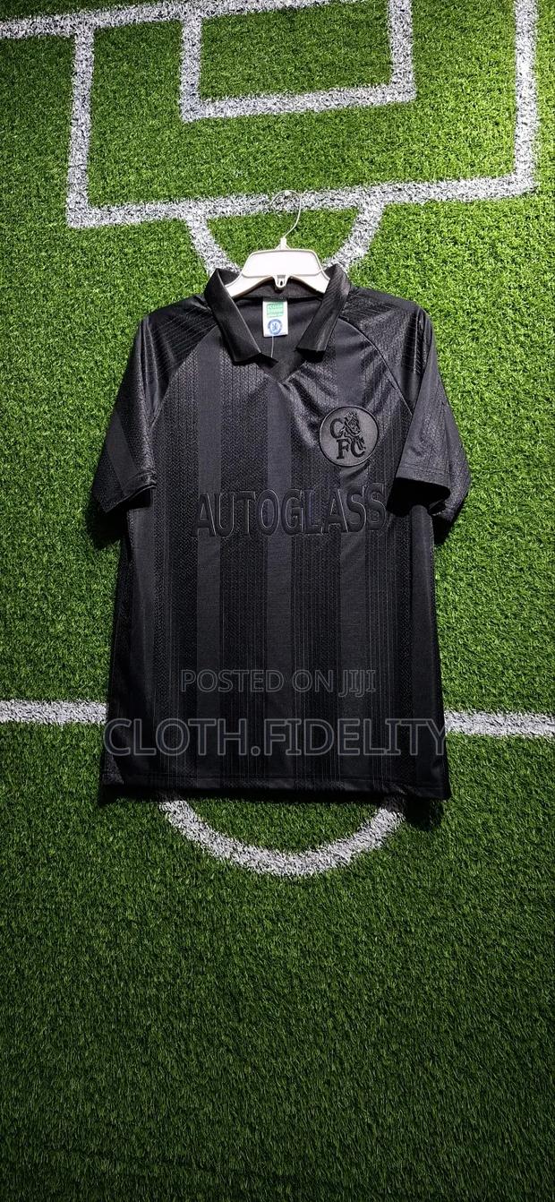 Chelsea Autoglass Limited Edition Blackout Retro Kit.