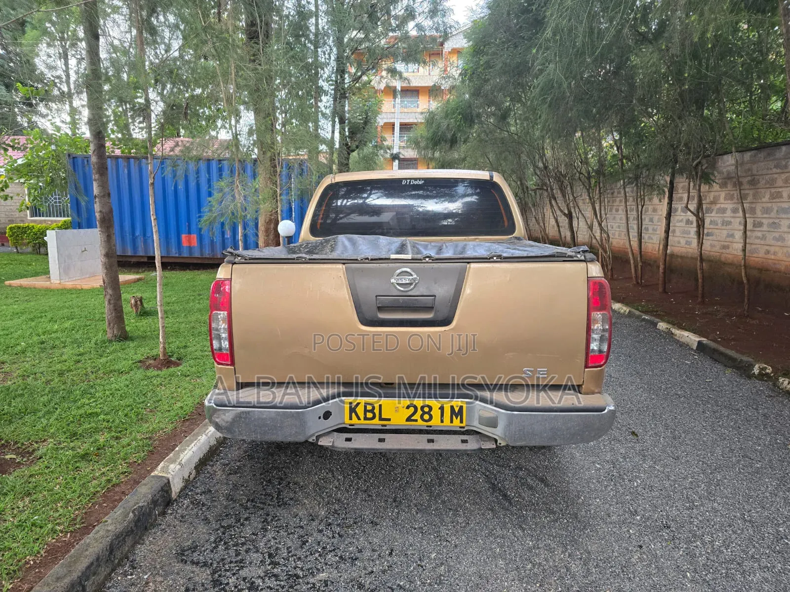 Nissan Navara 2004 Gold