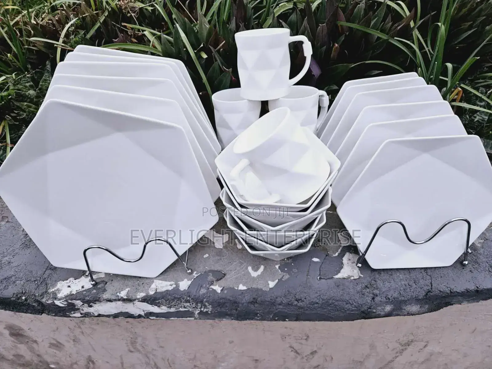 24 PCS Hexagonal Dinner Set