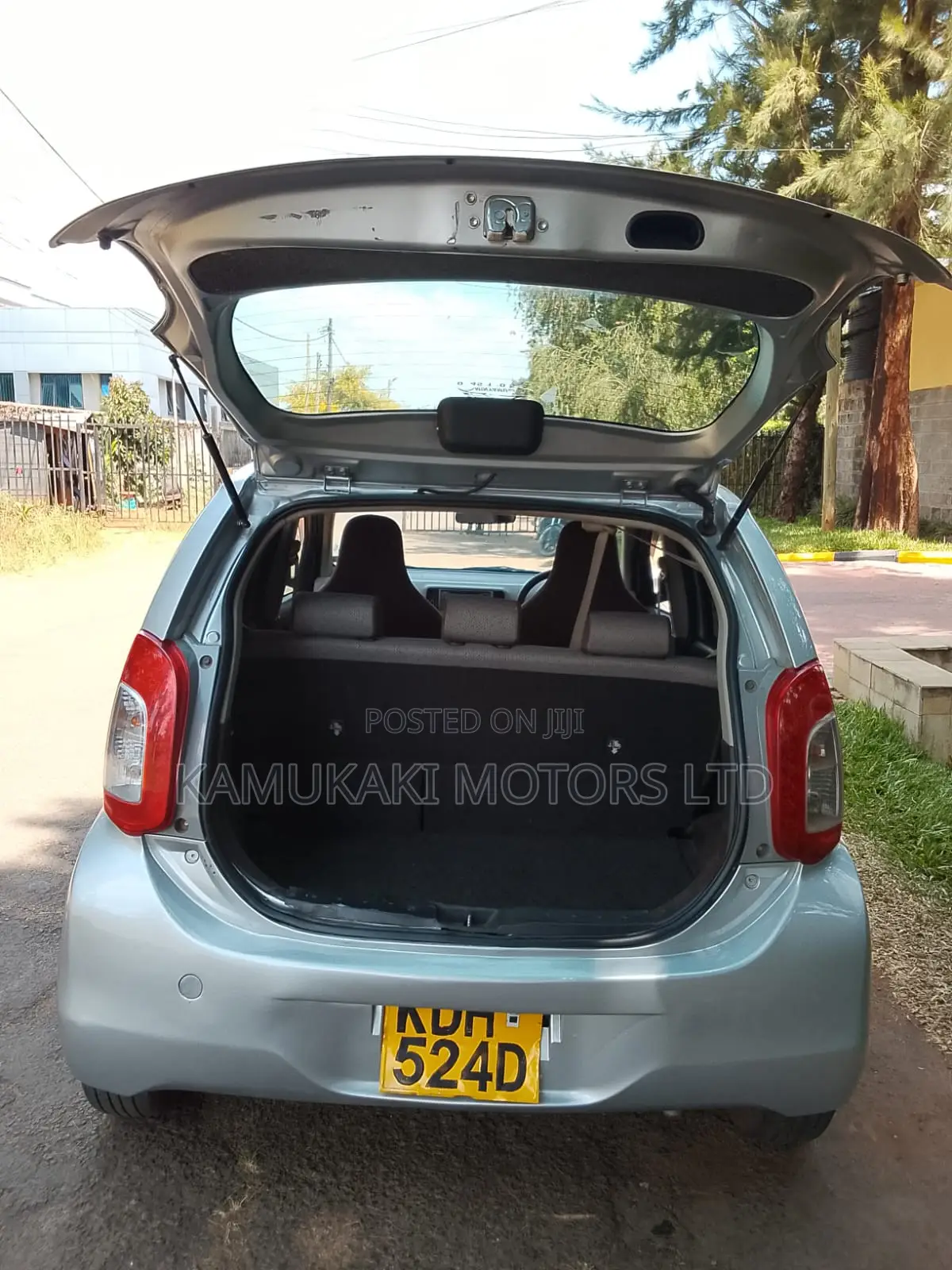 Toyota Passo 2015 Silver