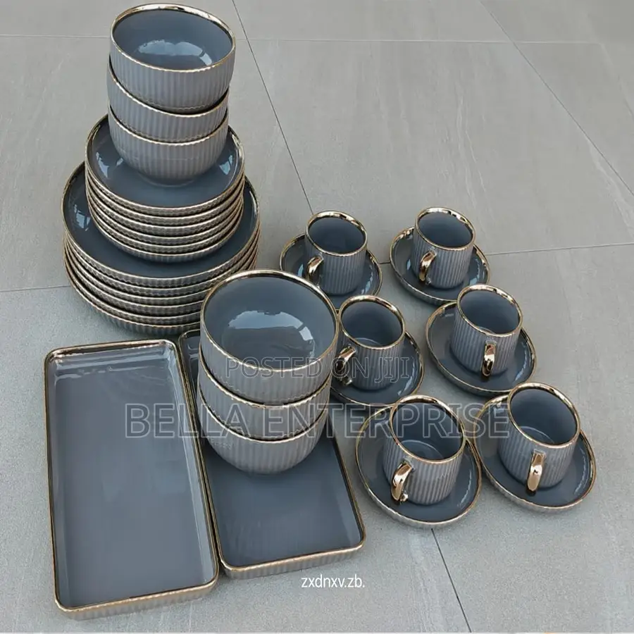 Elegant European Porcelain Dinner Set 32pcs