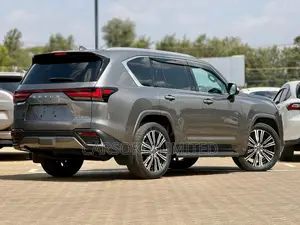 Lexus LX LX 600 2023