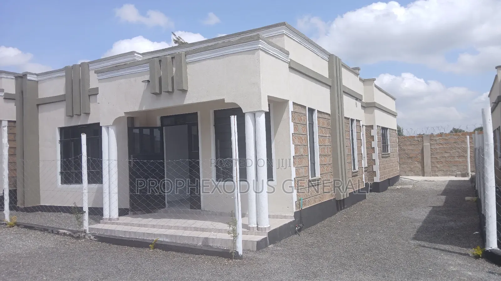 3bdrm Bungalow in Nkoroi for rent