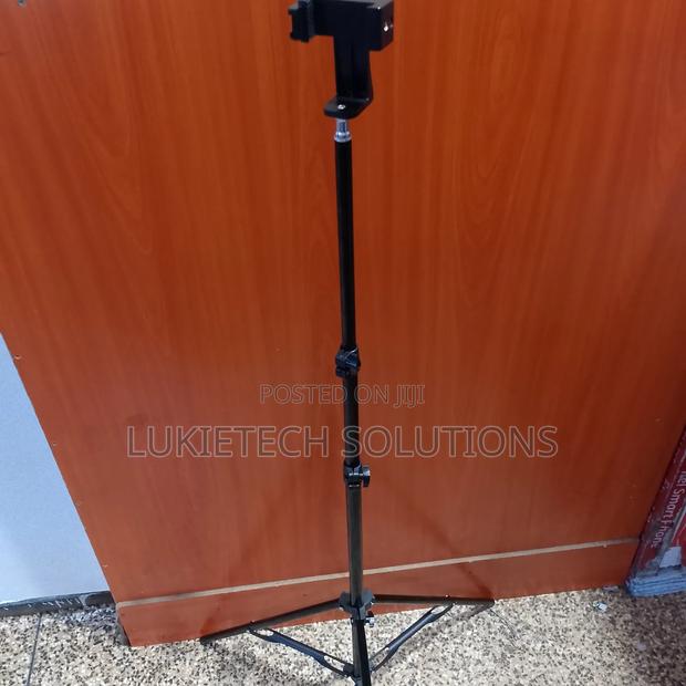 Phone Stand With a Phone Holder 2.1 Meters Ideal for Video Recording - main view