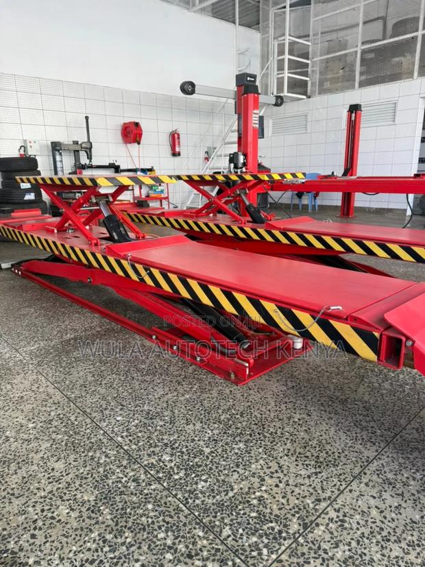 Heavy Duty High Scissor Lift Machine Best Quality Sunshine Italy