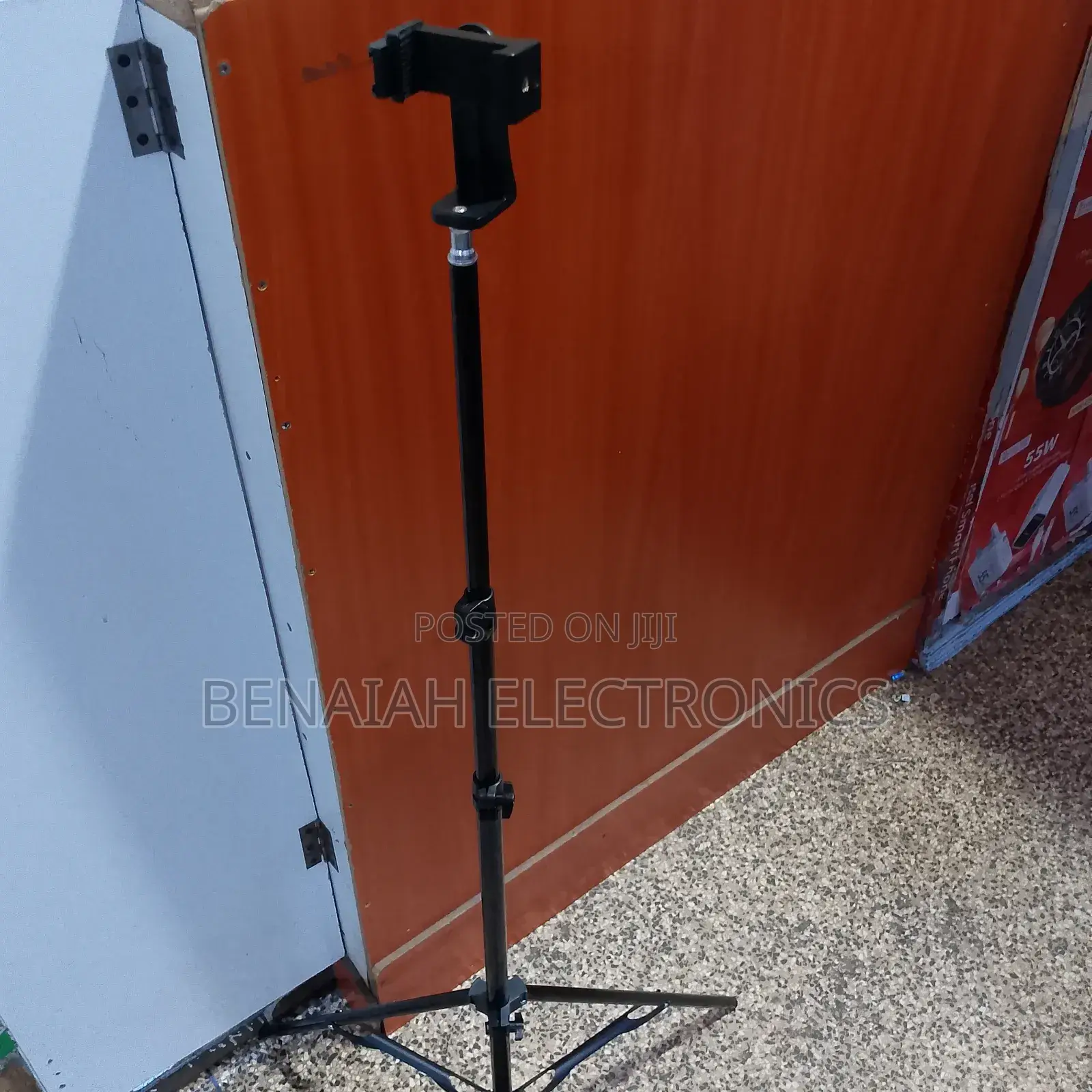 Stable Tripod Stand for Mobile Phones 2.1 Meters Holder