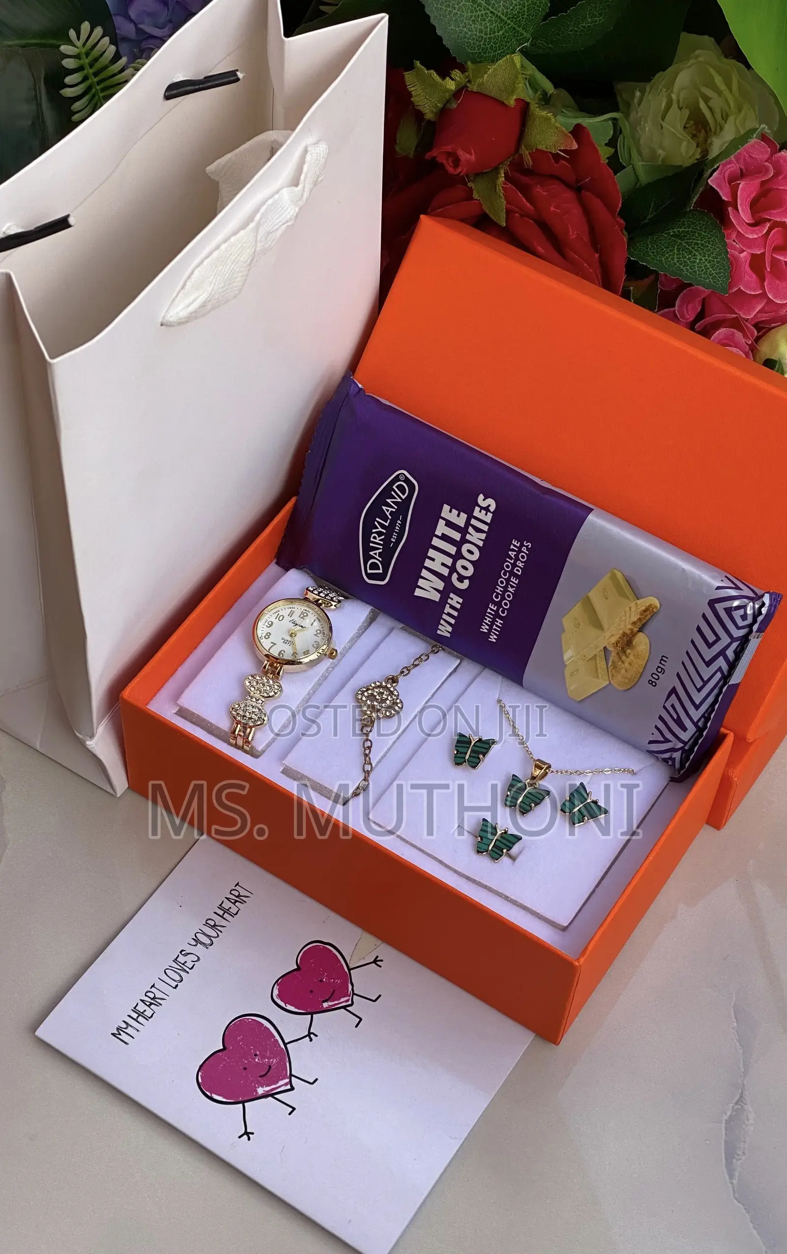  Cardburys Accessories Valentines Ladies Gift Set 