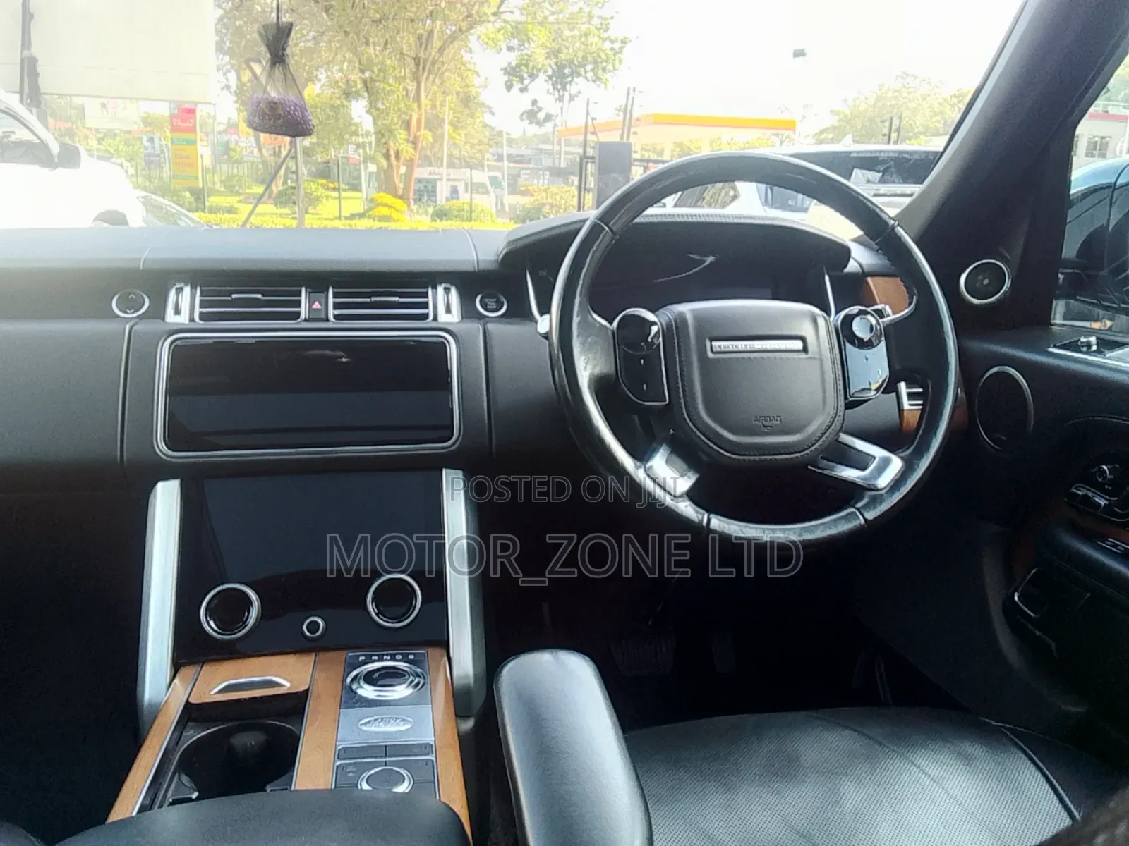 Land Rover Range Rover Vogue 2018 Black