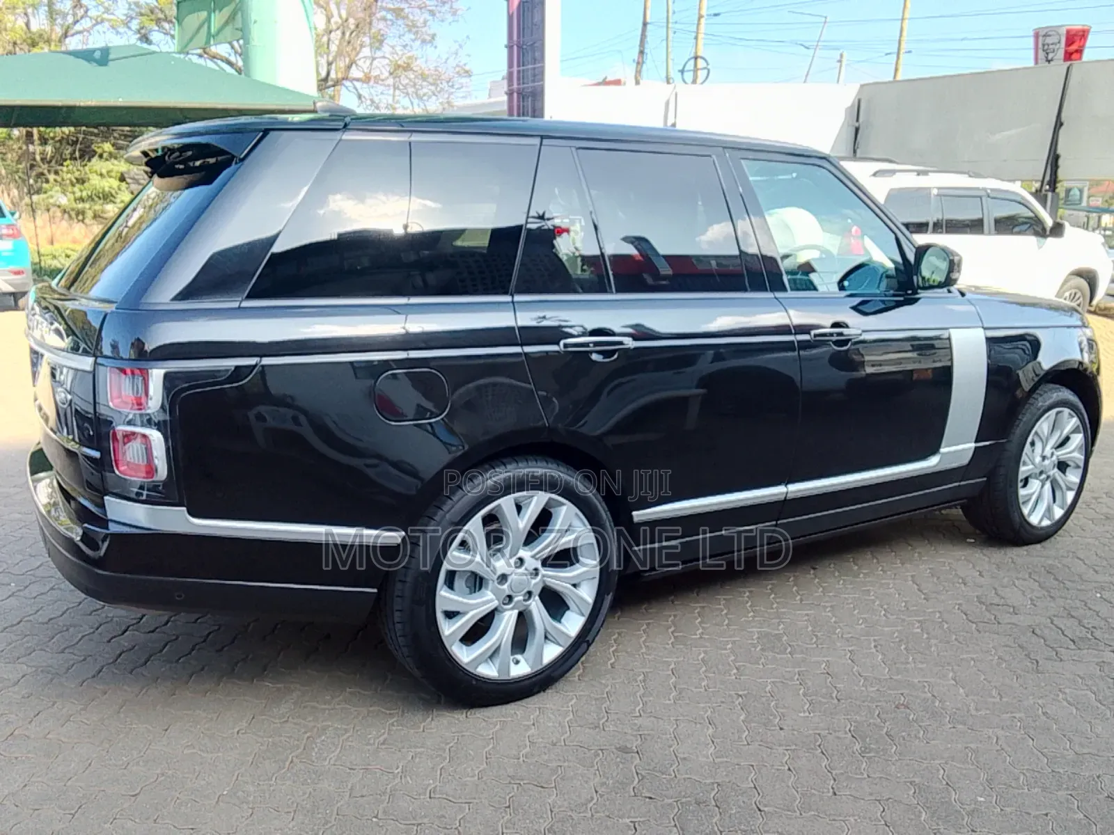Land Rover Range Rover Vogue 2018 Black