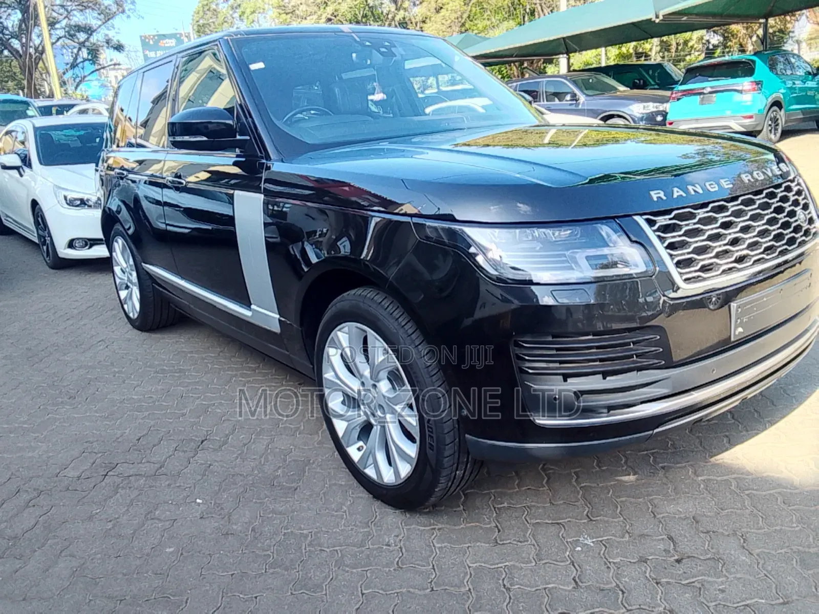 Land Rover Range Rover Vogue 2018 Black