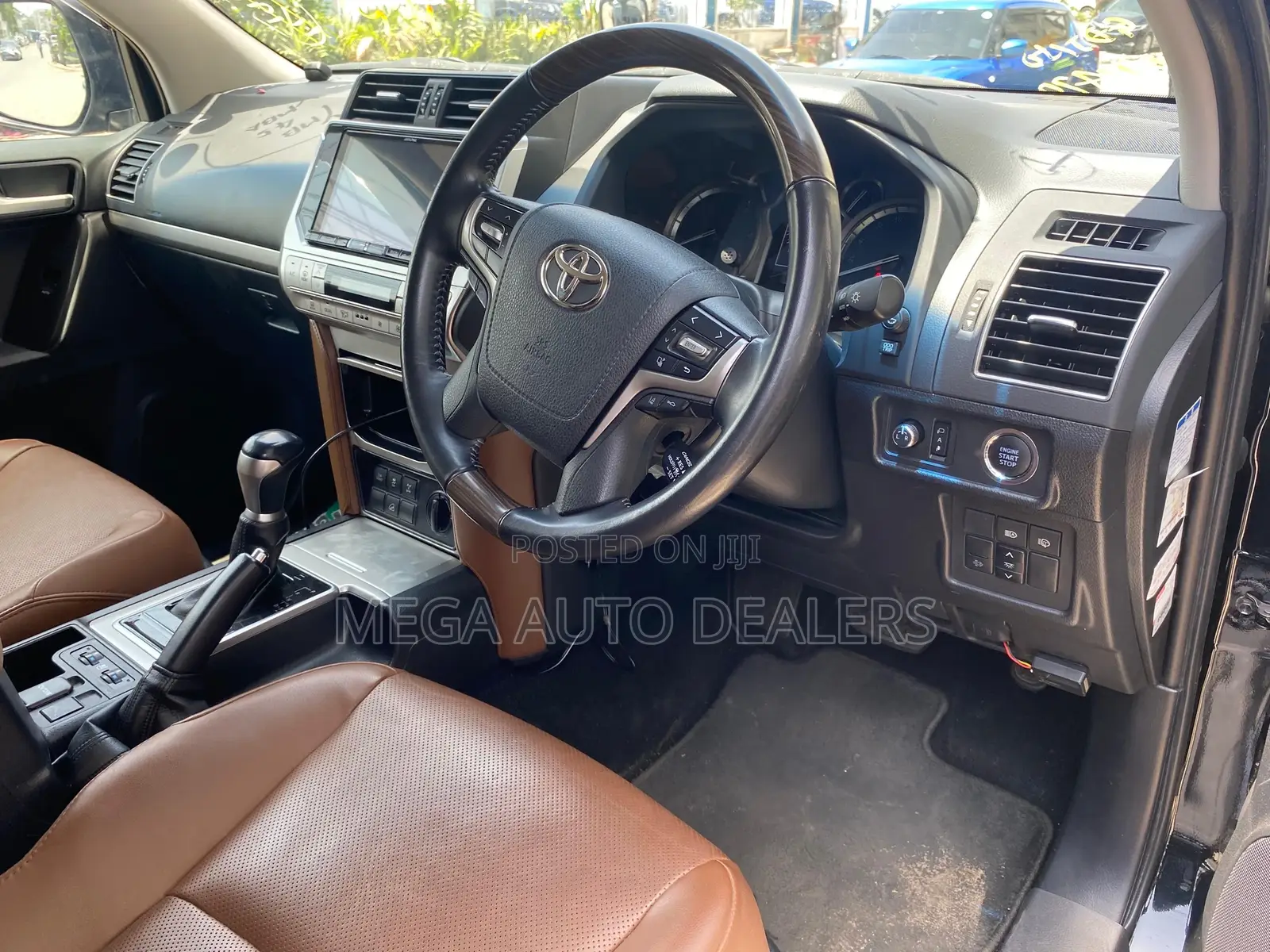 Toyota Land Cruiser Prado 2.8 2022 Black