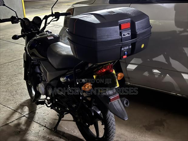 47 Liters Brand New! Motorcycle Carrier Box. Detachable