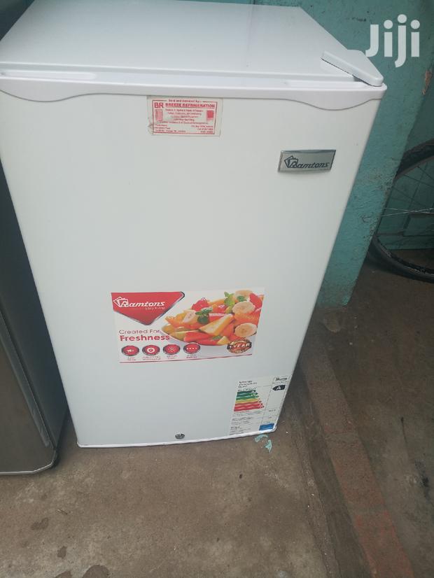 Single Door Mini Fridge - thumbnail 4
