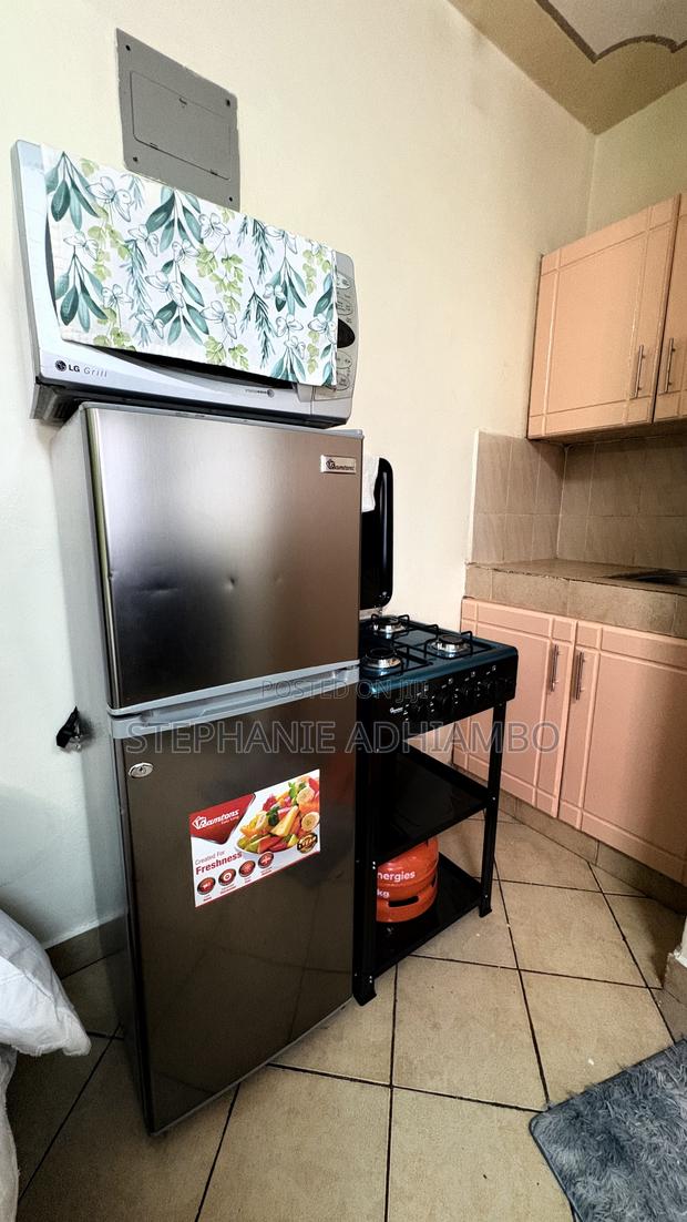 South B Airbnb - thumbnail 3