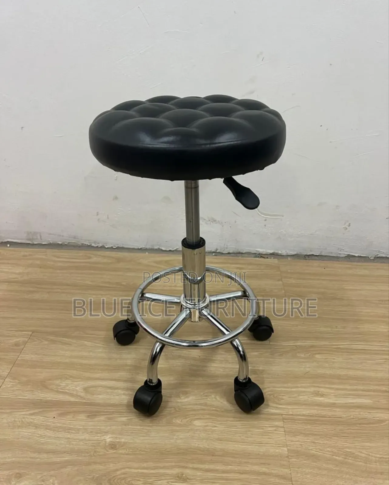 Studio Stool