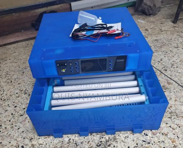 Automatic Egg Incubator/ Ac/Dc 64 Capacity Egg Incubator - main view