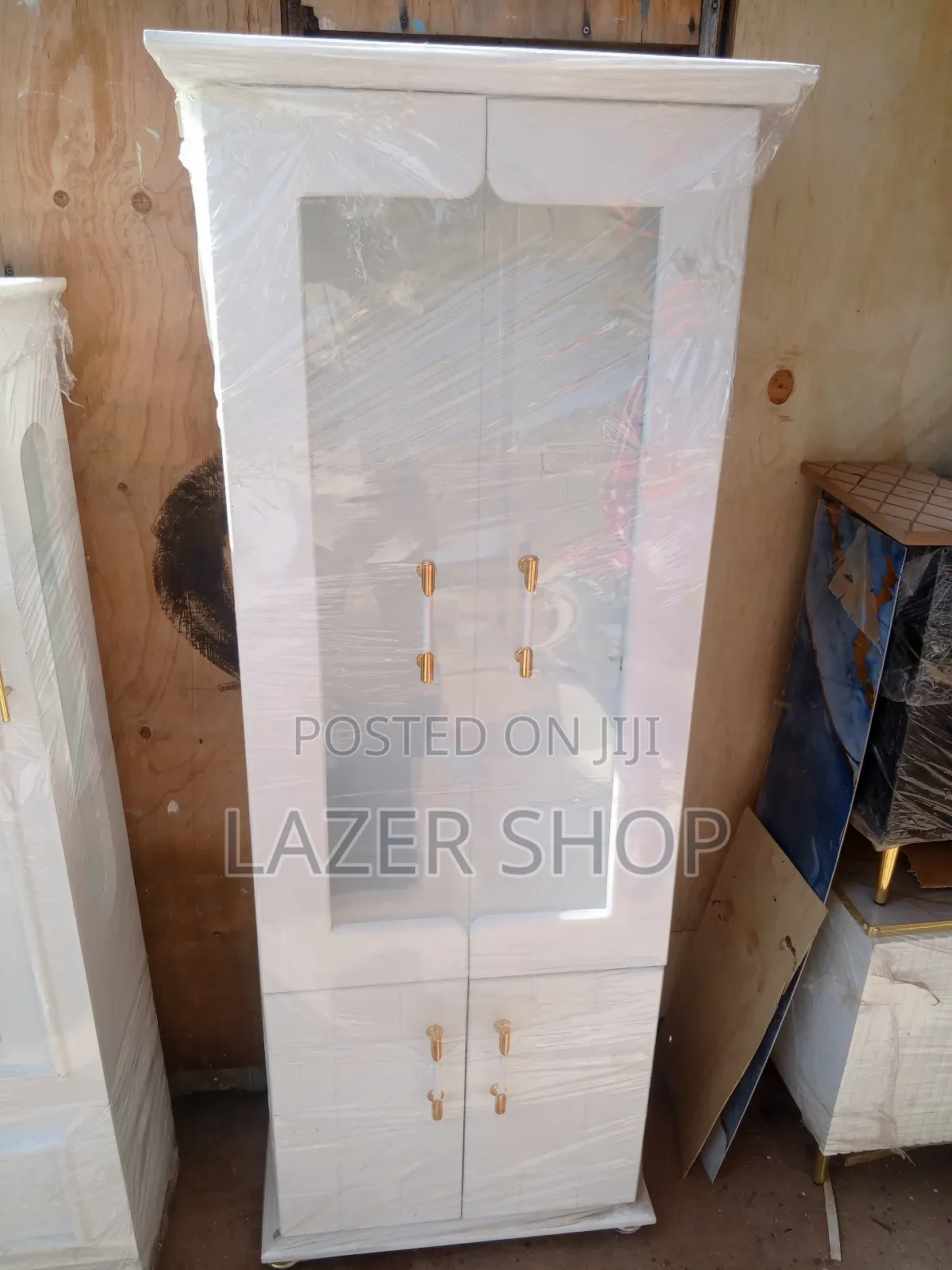 Kitchen Cabinet